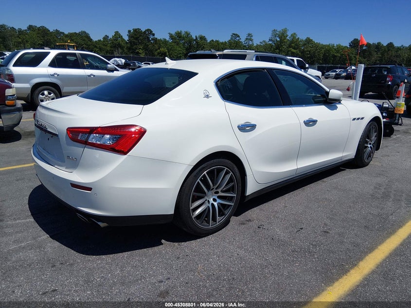2015 Maserati Ghibli VIN ZAM57RTA7F1149692 IAAI salvage auction — NORMAL WEAR, Clear (South Carolina), sold $2,050 on 2026-08-05 (photo 4)