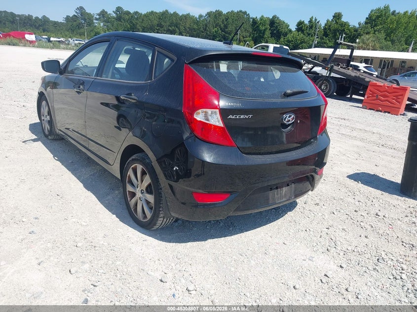 2013 Hyundai Accent VIN KMHCU5AE6DU070587 IAAI salvage auction — UNKNOWN, Salvage Title, sold $500 on 2026-07-28 (photo 4)