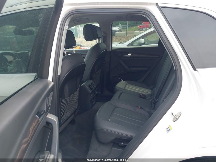 2020 Audi Q5 VIN WA1G2AFY0L2056373 IAAI salvage auction — FRONT END, Salvage Title, sold $6,300 on 2026-07-26 (photo 8)