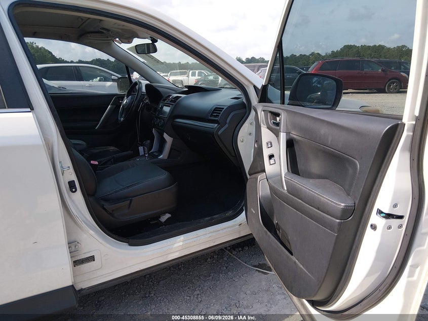 2014 Subaru Forester VIN JF2SJGPC4EH441171 IAAI salvage auction — REAR END, Salvage Title, sold $625 on 2026-07-14 (photo 5)