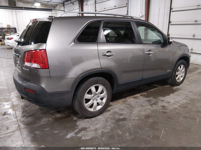 2012 Kia Sorento VIN 5XYKTDA21CG259425 IAAI salvage auction — LEFT FRONT, Salvage (Illinois), sold $1,450 on 2026-07-21 (photo 4)