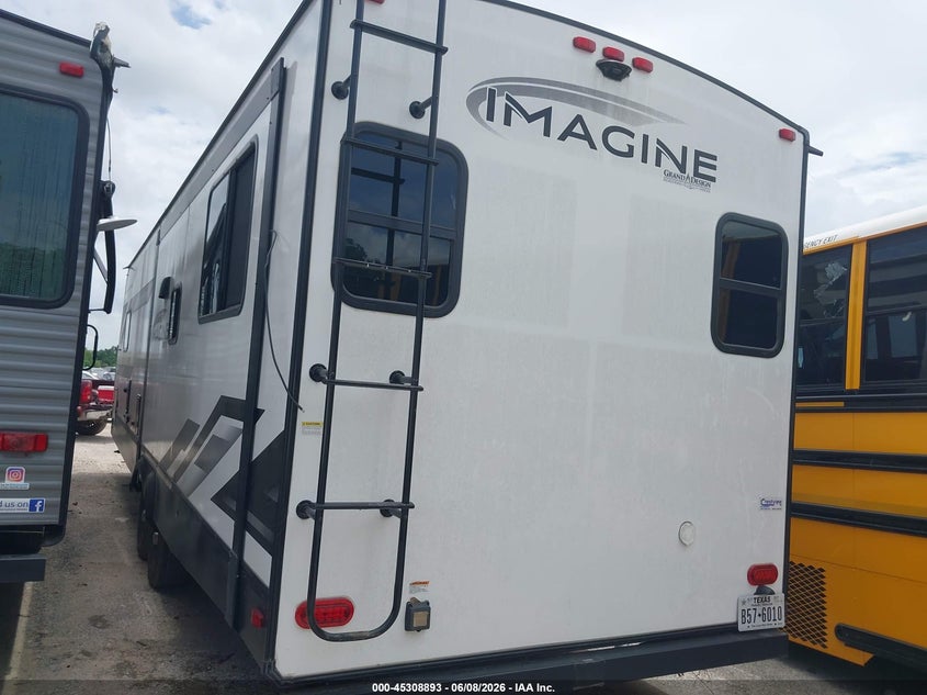 2022 Grand design Imagine VIN 573TE3628N6639698 IAAI salvage auction — SIDE, Original (Texas), sold $4,450 on 2026-07-07 (photo 3)