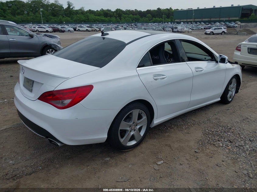2015 Mercedes-benz Cla-klasse VIN WDDSJ4EB8FN229454 IAAI salvage auction — ENGINE BURN, Salvage Title, sold $450 on 2026-07-21 (photo 4)