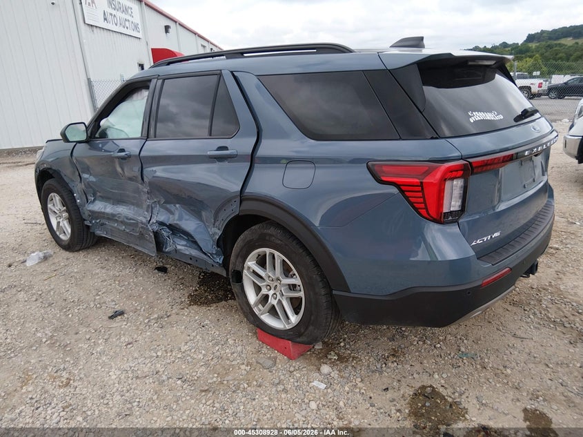 2025 Ford Explorer VIN 1FMUK7DH1SGC38885 IAAI salvage auction — SIDE, Salvage Title, sold $12,900 on 2026-07-31 (photo 3)