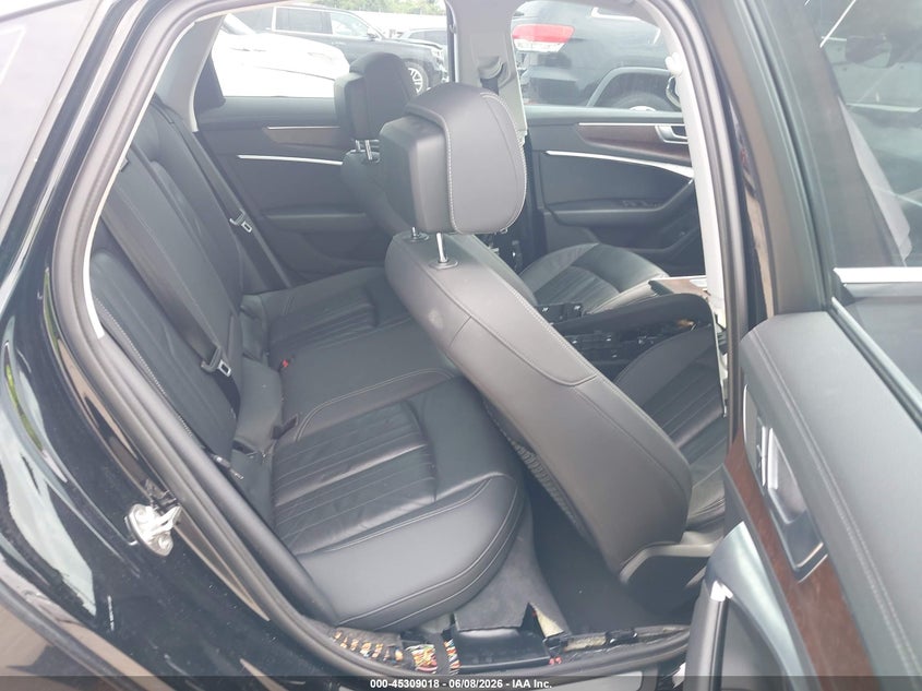2019 Audi A6 VIN WAUK2AF20KN068724 IAAI salvage auction — WATER/FLOOD, Salvage (Texas), sold $5,925 on 2026-08-14 (photo 8)