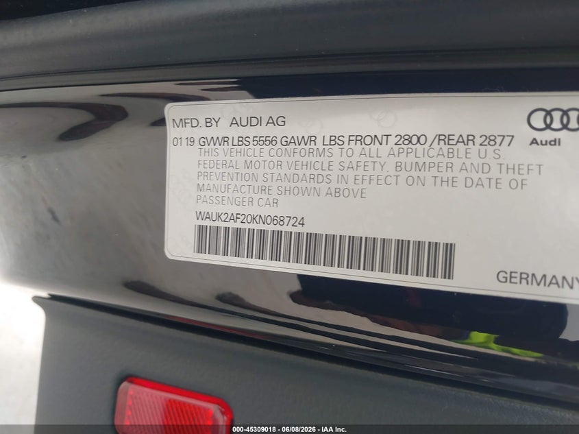 2019 Audi A6 VIN WAUK2AF20KN068724 IAAI salvage auction — WATER/FLOOD, Salvage (Texas), sold $5,925 on 2026-08-14 (photo 9)
