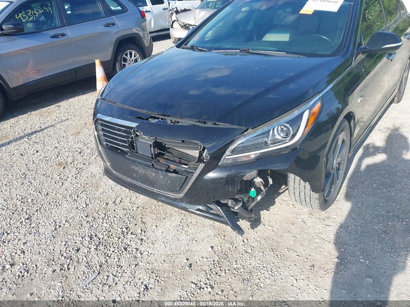 2017 Hyundai Sonata VIN KMHE34L34HA067101 IAAI salvage auction — FRONT END, Salvage Title, sold $2,650 on 2026-08-01 (photo 6)