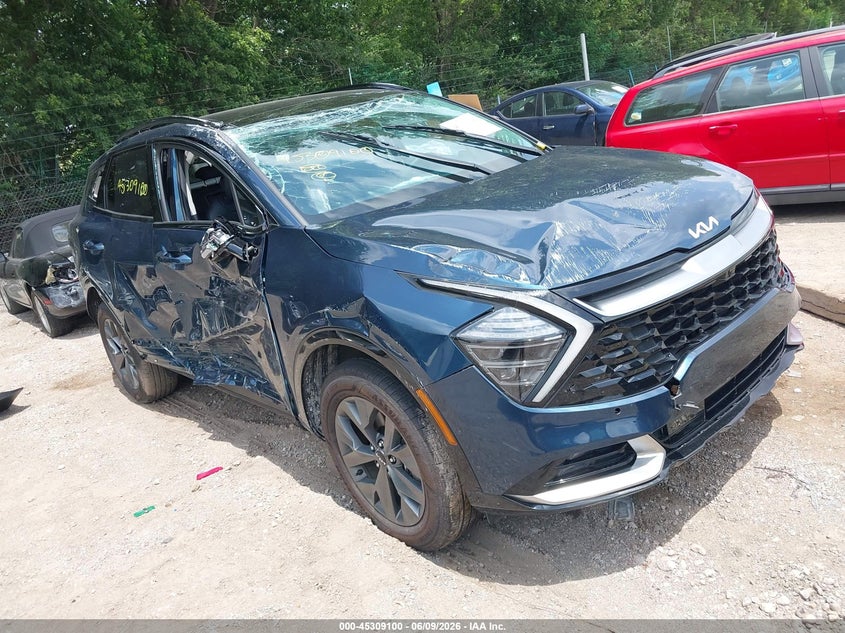 2025 Kia Sportage VIN KNDPXCDG8S7225361 IAAI salvage auction — ROLLOVER, Salvage (Indiana), sold $5,700 on 2026-07-15 (photo 1)
