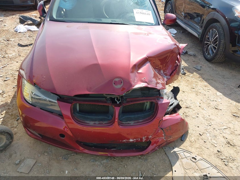 2011 BMW 3er VIN WBAPH7G52BNN06420 IAAI salvage auction — LEFT & RIGHT, Salvage (North Carolina), sold $300 on 2026-07-06 (photo 6)