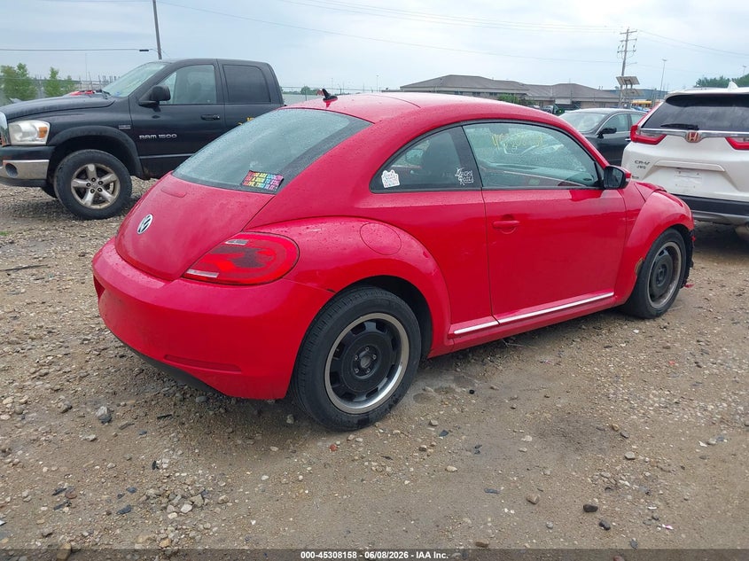 2012 Volkswagen Beetle VIN 3VWJP7AT1CM601059 IAAI salvage auction — FRONT END, Salvage Title, sold $425 on 2026-07-23 (photo 4)