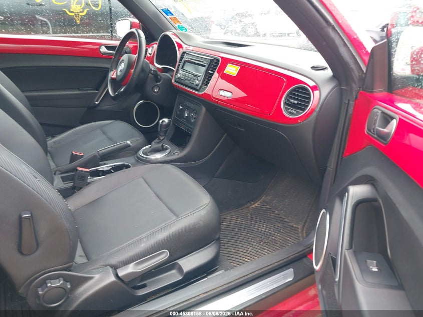 2012 Volkswagen Beetle VIN 3VWJP7AT1CM601059 IAAI salvage auction — FRONT END, Salvage Title, sold $425 on 2026-07-23 (photo 5)