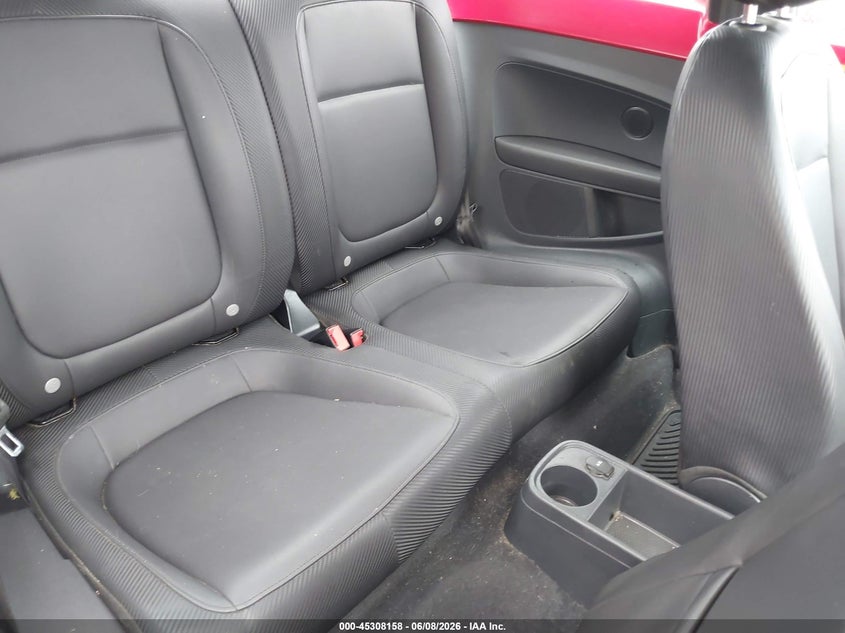 2012 Volkswagen Beetle VIN 3VWJP7AT1CM601059 IAAI salvage auction — FRONT END, Salvage Title, sold $425 on 2026-07-23 (photo 8)