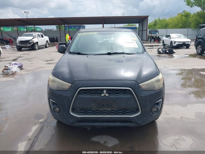 2013 Mitsubishi Outlander VIN 4A4AP4AU9DE005157 IAAI salvage auction — LEFT & RIGHT, Salvage Title, sold $725 on 2026-07-22 (photo 6)