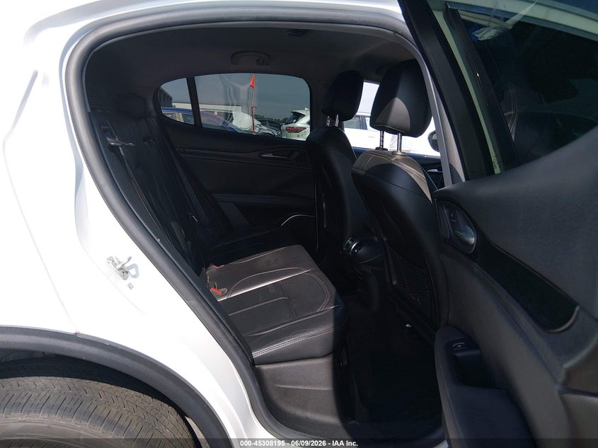 2018 Alfa romeo Stelvio VIN ZASFAKAN3J7B83228 IAAI salvage auction — FRONT END, Salvage Title, sold $5,200 on 2026-08-13 (photo 8)