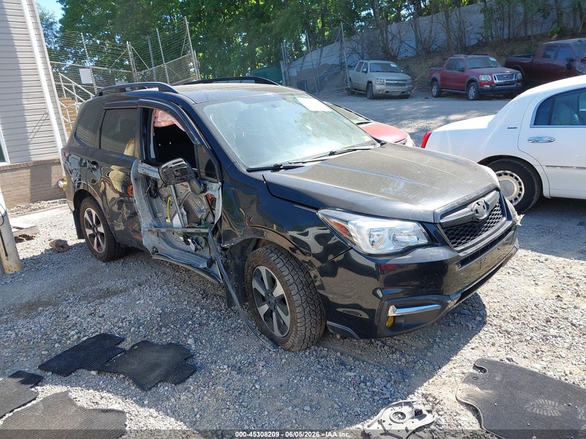 2018 Subaru Forester VIN JF2SJAGC4JH477045 IAAI salvage auction — SIDE, Salvage Title, sold $1,250 on 2026-07-14 (photo 1)