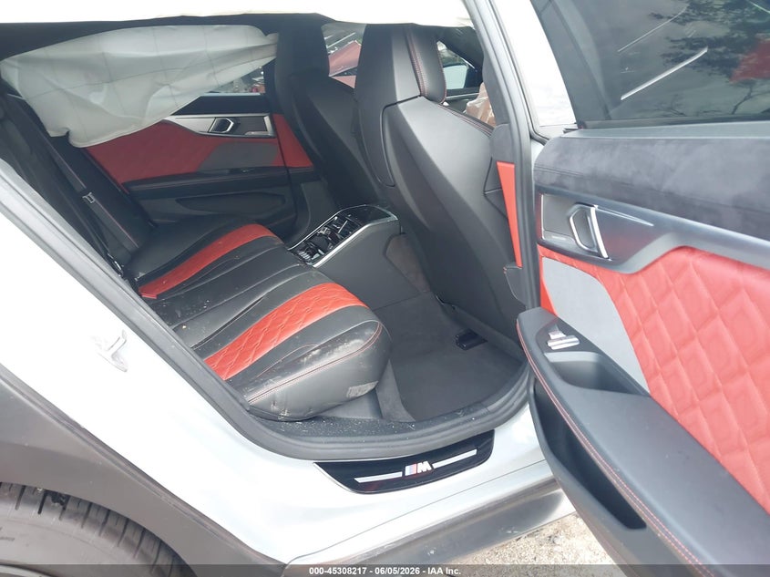 2024 BMW M8 VIN WBSGV0C04RCP30509 IAAI salvage auction — FRONT END, Salvage Title, sold $20,900 on 2026-07-29 (photo 8)