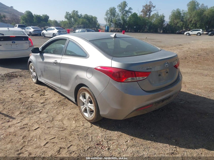2013 Hyundai Elantra VIN KMHDH6AE7DU000286 IAAI salvage auction — NORMAL WEAR, Clear - Dealer Only (California), sold $500 on 2026-07-07 (photo 3)