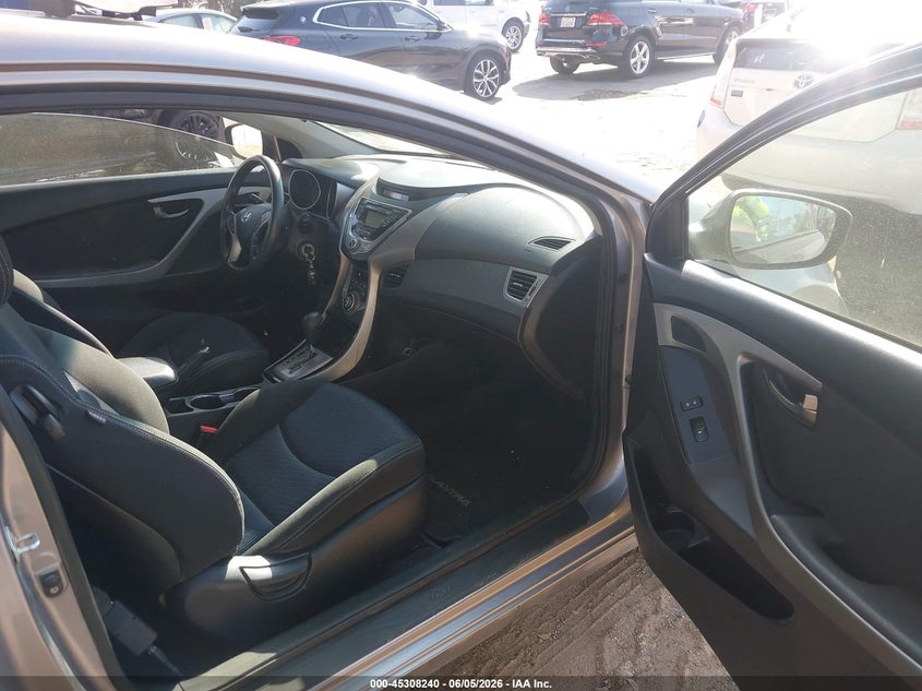 2013 Hyundai Elantra VIN KMHDH6AE7DU000286 IAAI salvage auction — NORMAL WEAR, Clear - Dealer Only (California), sold $500 on 2026-07-07 (photo 5)