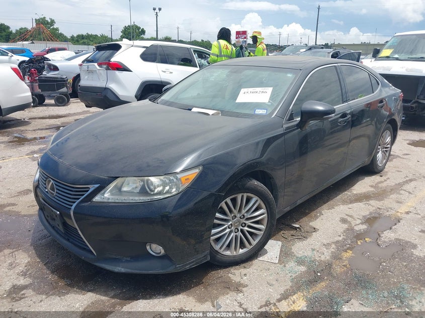 2014 Lexus ES VIN JTHBK1GG0E2122265 IAAI salvage auction — RIGHT FRONT, Salvage Title, sold $3,050 on 2026-07-15 (photo 2)
