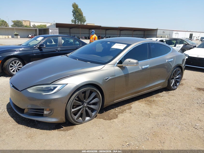2016 Tesla Model s VIN 5YJSA1E19GF138175 IAAI salvage auction — REAR END, Salvage Title, sold $3,050 on 2026-08-23 (photo 2)