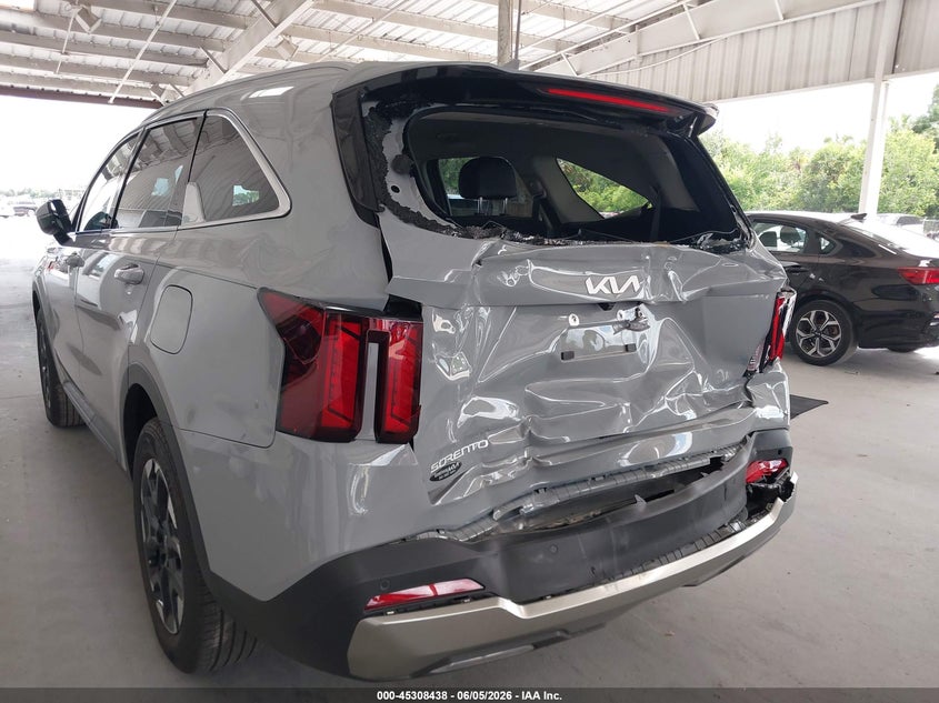 2026 Kia Sorento VIN 5XYRL4JC8TG439072 IAAI salvage auction — REAR END, Salvage Title, sold $12,200 on 2026-07-08 (photo 6)