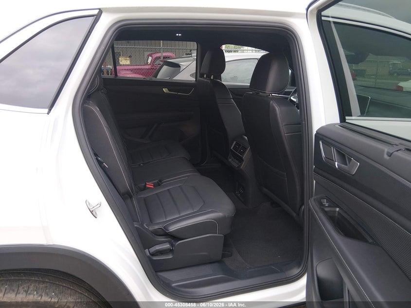 2024 Volkswagen Atlas cross sport VIN 1V2BE2CA5RC250189 IAAI salvage auction — FRONT END, Salvage (West Virginia), sold $13,925 on 2026-08-13 (photo 8)