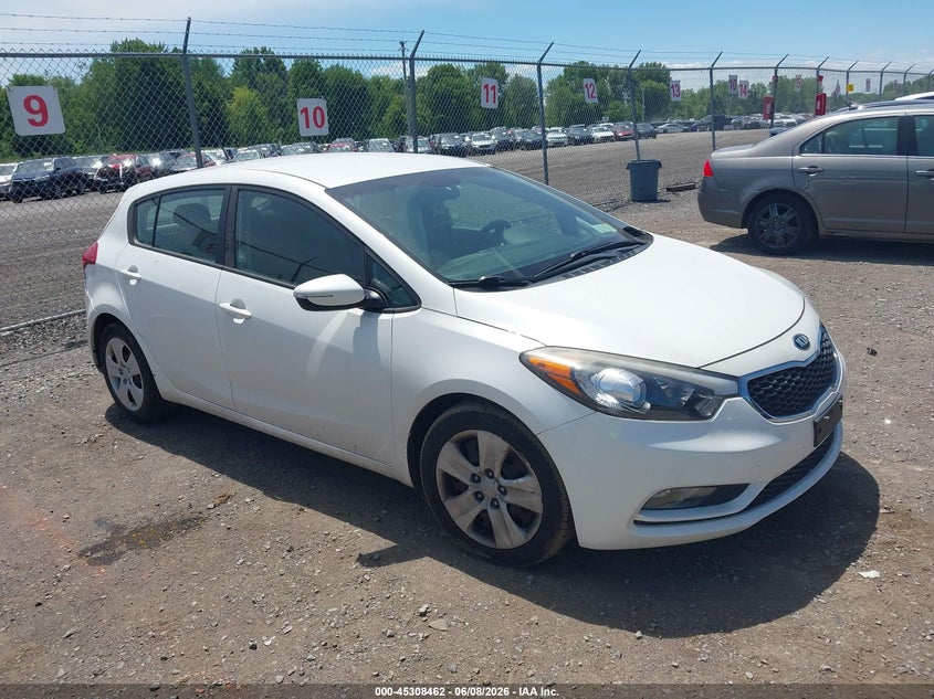 2016 Kia Forte VIN KNAFK5A86G5525533 IAAI salvage auction — SIDE, Salvage Title, sold $775 on 2026-07-30 (photo 1)