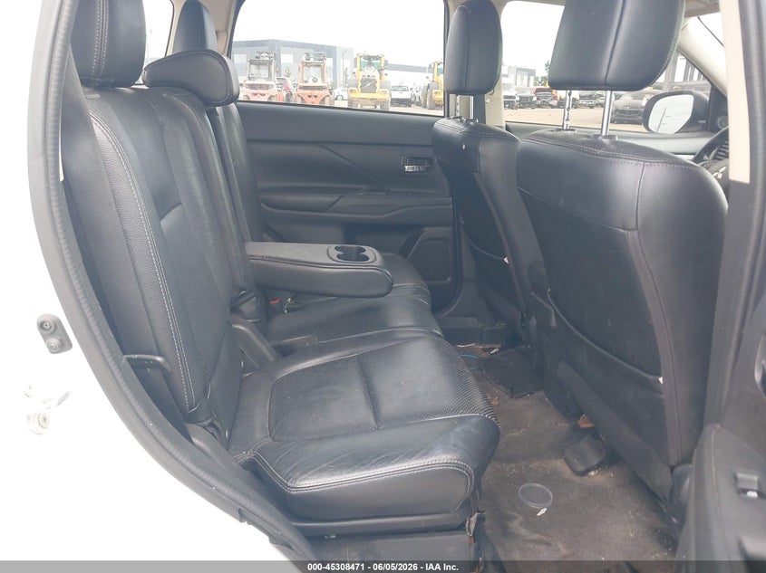 2016 Mitsubishi Outlander VIN JA4AD3A3XGZ017620 IAAI salvage auction — FRONT END, Salvage Title, sold $1,450 on 2026-07-14 (photo 8)