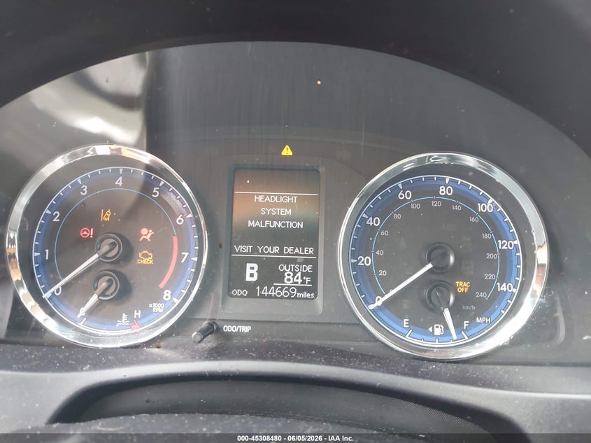 2018 Toyota Corolla VIN 5YFBURHEXJP754810 IAAI salvage auction — FRONT END, Salvage Title, sold $775 on 2026-07-08 (photo 7)