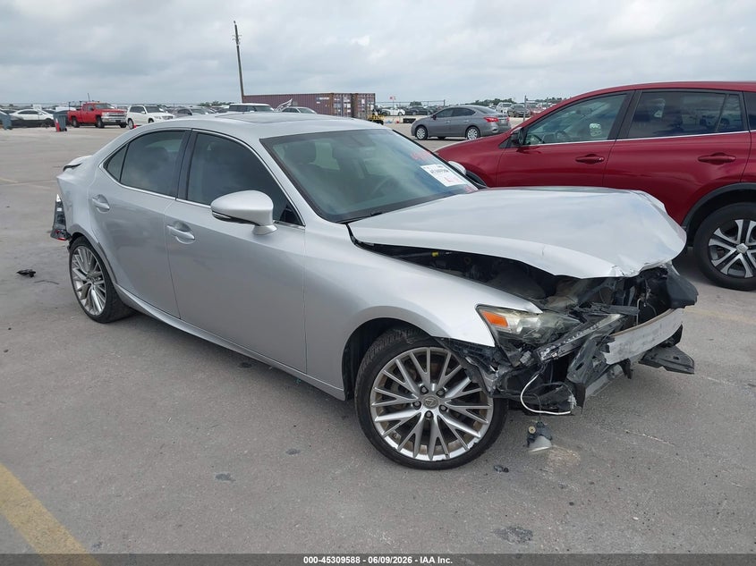 2014 Lexus Is VIN JTHBF1D26E5022490 IAAI salvage auction — FRONT & REAR, Salvage Title, sold $1,350 on 2026-07-09 (photo 1)