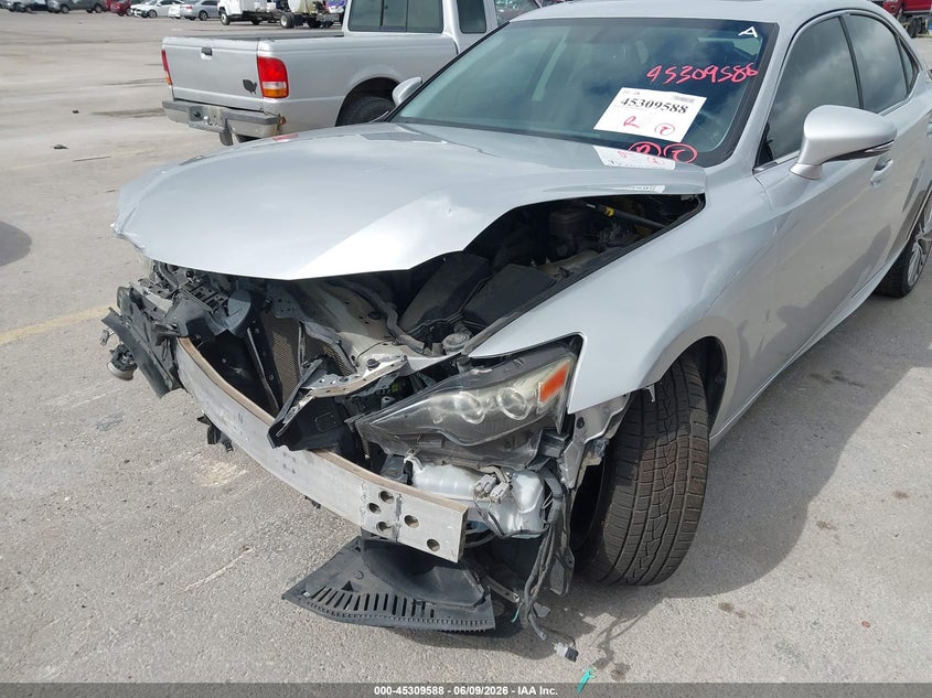 2014 Lexus Is VIN JTHBF1D26E5022490 IAAI salvage auction — FRONT & REAR, Salvage Title, sold $1,350 on 2026-07-09 (photo 6)