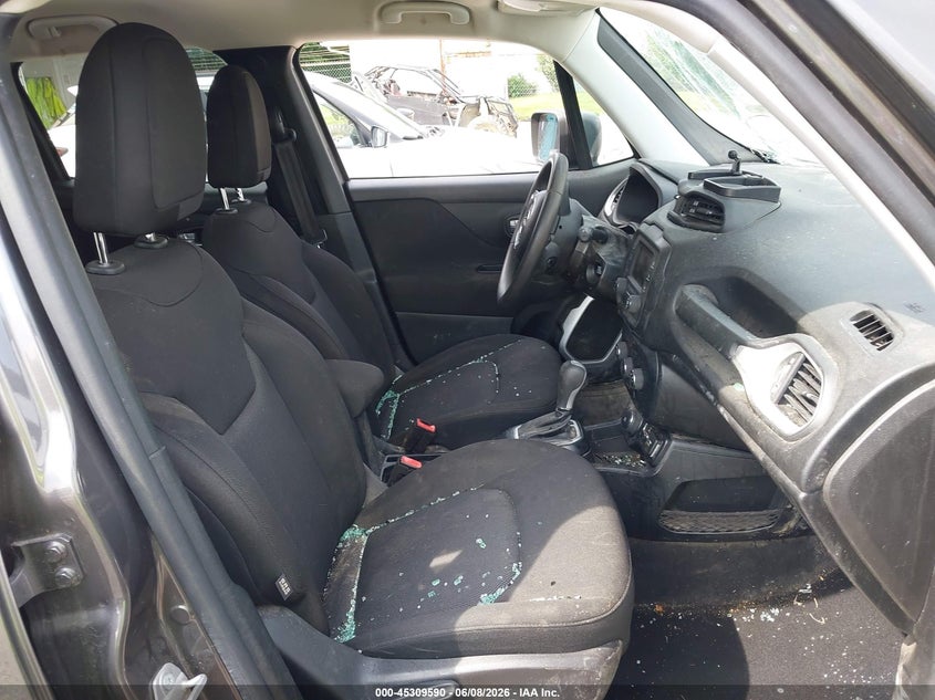 2018 Jeep Renegade VIN ZACCJBAB9JPJ22337 IAAI salvage auction — REAR END, Salvage (Ohio), sold $25 on 2026-07-27 (photo 5)