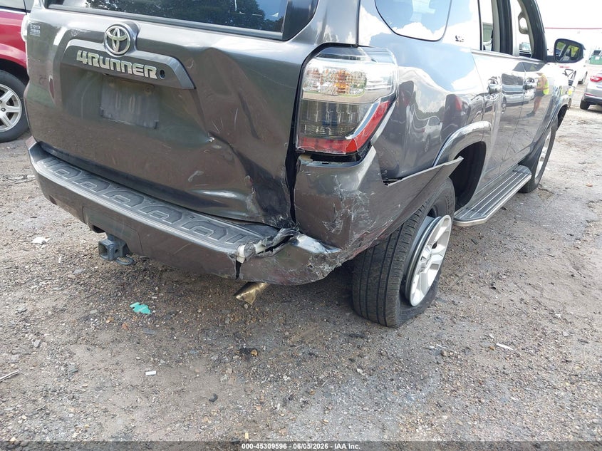 2014 Toyota 4runner VIN JTEZU5JR1E5076547 IAAI salvage auction — RIGHT REAR, Salvage Title, sold $7,700 on 2026-07-08 (photo 6)