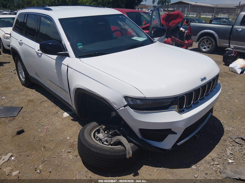 2023 Jeep Grand cherokee VIN 1C4RJHAG3PC543849 IAAI salvage auction — RIGHT FRONT, Clear (Tennessee), sold $9,600 on 2026-09-01 (photo 6)