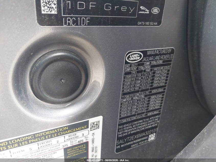 2021 Land rover Range rover velar VIN SALYT2EX6MA322131 IAAI salvage auction — REAR END, Salvage Title, sold $17,400 on 2026-07-18 (photo 9)