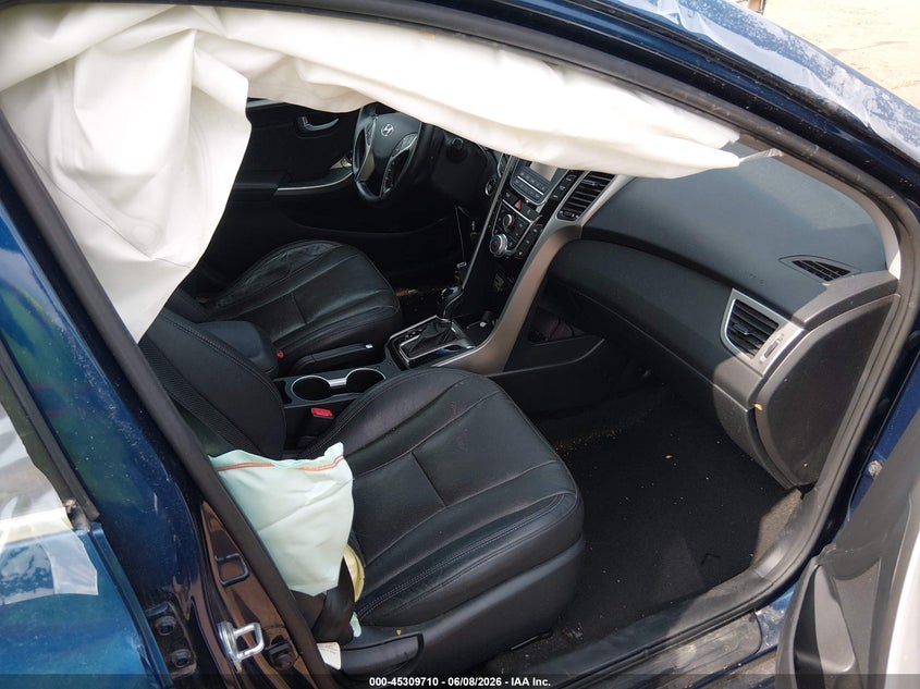 2015 Hyundai Elantra VIN KMHD35LH8FU238697 IAAI salvage auction — RIGHT SIDE, Salvage Title, sold $1,100 on 2026-07-29 (photo 5)