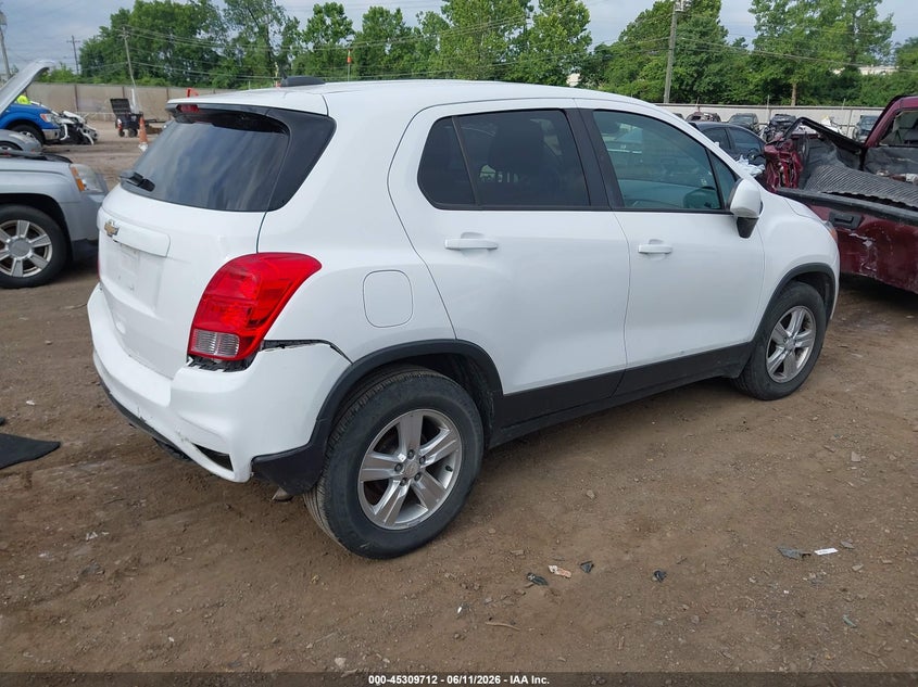 2019 Chevrolet Trax VIN 3GNCJKSB2KL230348 IAAI salvage auction — REAR END, Salvage Title, sold $1,975 on 2026-09-02 (photo 4)