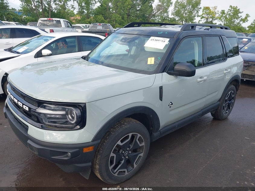 2024 Ford Bronco sport VIN 3FMCR9C61RRF54003 IAAI salvage auction — HAIL, Salvage Title, sold $13,975 on 2026-08-18 (photo 2)