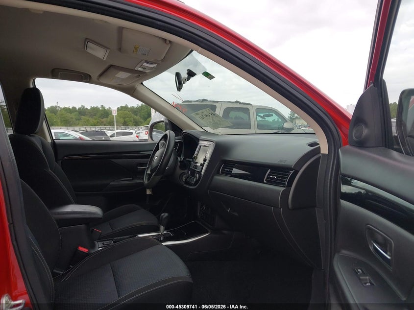 2019 Mitsubishi Outlander VIN JA4AD2A3XKZ048224 IAAI salvage auction — FRONT END, Salvage Title, sold $3,400 on 2026-07-16 (photo 5)