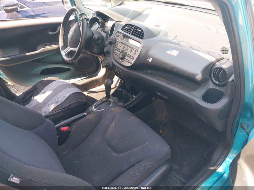 2013 Honda Fit VIN JHMGE8H59DC062370 IAAI salvage auction — FRONT & REAR, Salvage Title, sold $1,400 on 2026-07-14 (photo 5)
