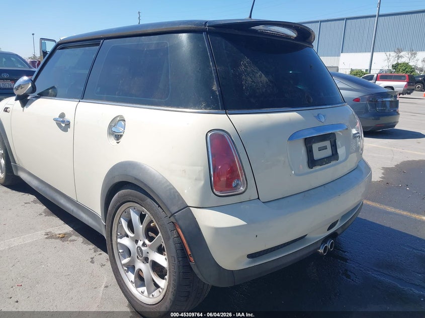 2006 Mini Cooper VIN WMWRE33516TL18604 IAAI salvage auction — NORMAL WEAR, Clear - Dealer Only (California), sold $350 on 2026-07-13 (photo 6)