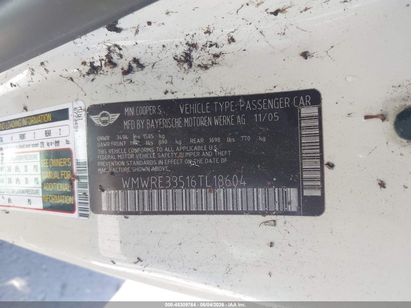 2006 Mini Cooper VIN WMWRE33516TL18604 IAAI salvage auction — NORMAL WEAR, Clear - Dealer Only (California), sold $350 on 2026-07-13 (photo 9)