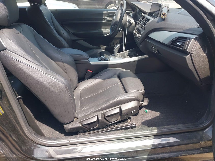 2016 BMW 2er VIN WBA1G9C51GV726262 IAAI salvage auction — SIDE, Salvage Title, sold $1,900 on 2026-07-09 (photo 5)