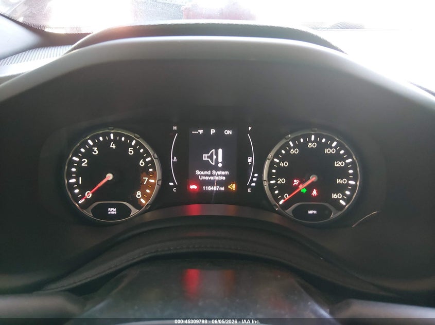 2018 Jeep Renegade VIN ZACCJBAB4JPH93448 IAAI salvage auction — RIGHT SIDE, Salvage Title, sold $1,300 on 2026-07-16 (photo 7)