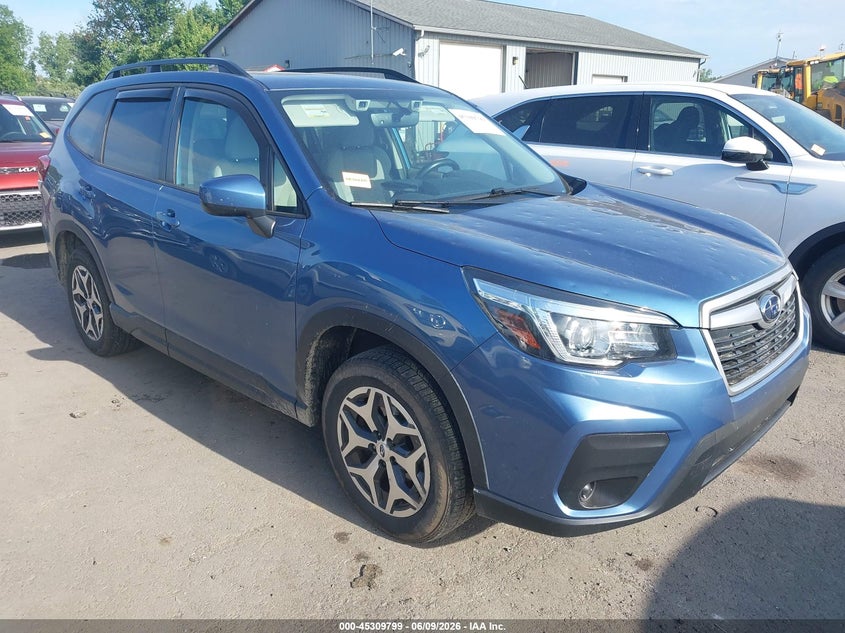 2020 Subaru Forester VIN JF2SKAGC2LH584658 IAAI salvage auction — HAIL, Salvage Title, sold $7,400 on 2026-07-14 (photo 1)