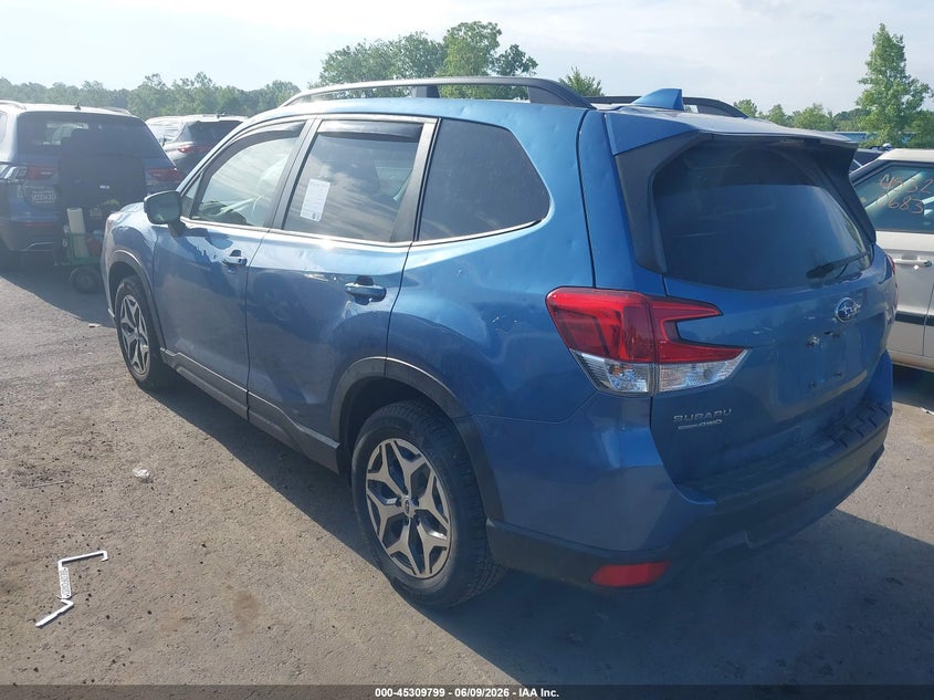 2020 Subaru Forester VIN JF2SKAGC2LH584658 IAAI salvage auction — HAIL, Salvage Title, sold $7,400 on 2026-07-14 (photo 3)