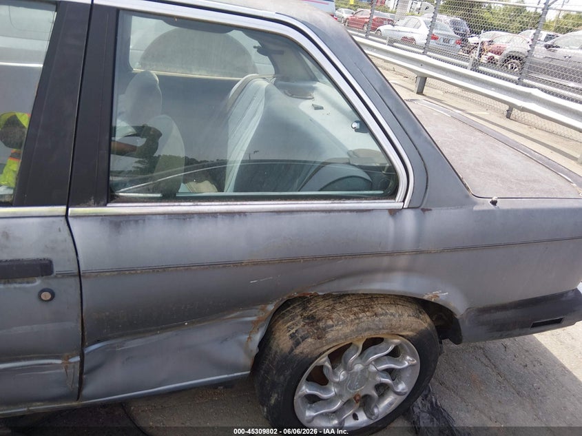 1987 BMW 3er VIN WBAAB540XH9803666 IAAI salvage auction — NORMAL WEAR, Clear-Dealer Only (North Carolina), sold $325 on 2026-07-20 (photo 6)