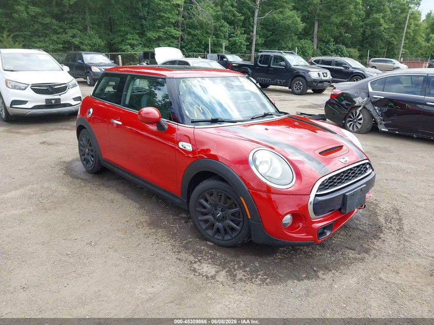 2016 Mini Hard top VIN WMWXP7C59G2A42627 IAAI salvage auction — FRONT END, Salvage Title, sold $1,950 on 2026-07-11 (photo 1)