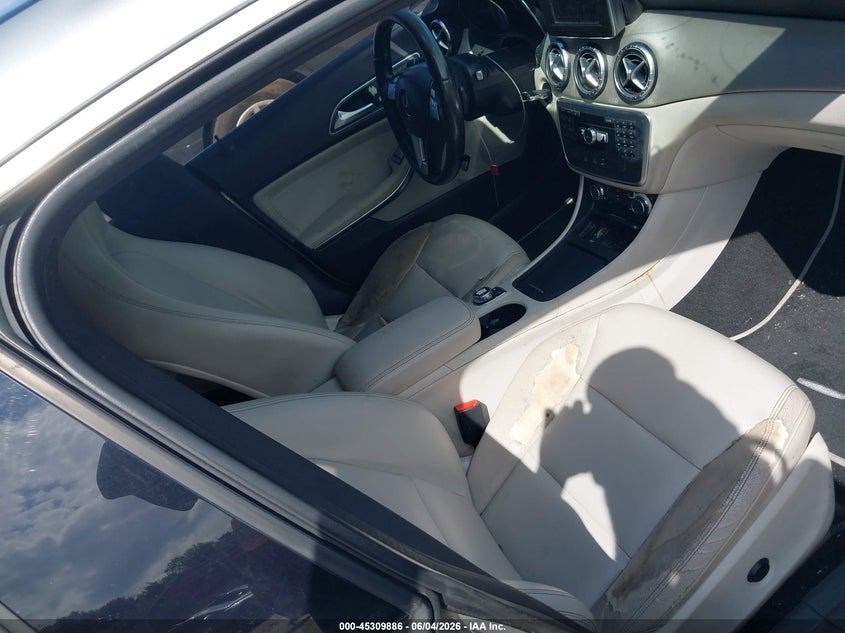 2014 Mercedes-benz Cla-klasse VIN WDDSJ4EB4EN118401 IAAI salvage auction — NORMAL WEAR, Original (Texas), sold $1,800 on 2026-07-06 (photo 5)