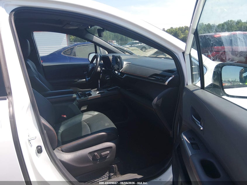 2021 Toyota Sienna VIN 5TDXRKEC7MS007517 IAAI salvage auction — STORM DAMAGE, Salvage (North Carolina), sold $14,800 on 2026-07-29 (photo 5)